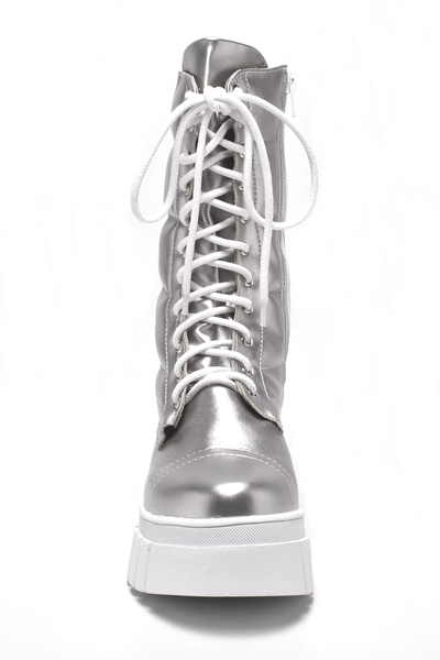 SILVER SNOW Stiefel in metallischem Silber mit Schnürsenkeln zur Weitenregulierung Profilsohle