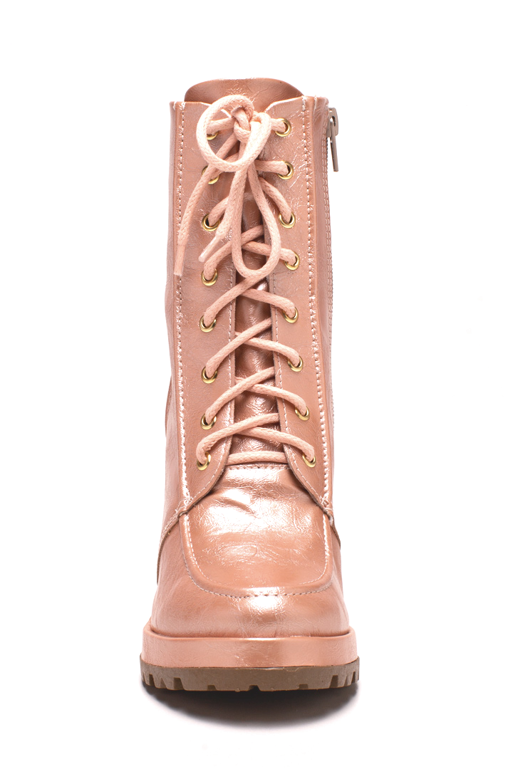 SUNSET GLAM Stiefeletten in metallischem Rosé Gold mit Schnürsenkeln zur Weitenregulierung und Profilsohle